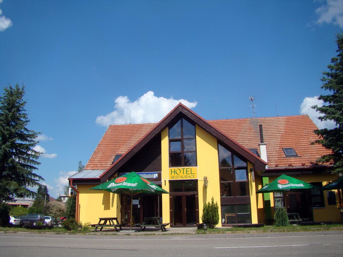 Restaurace Penzion Rafael Dlouhá Brtnice Dış mekan fotoğraf